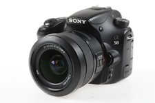 Sony Alpha 58 con 18-55 mm f/3,5-5,6 SAM II - SNr: 4721364
