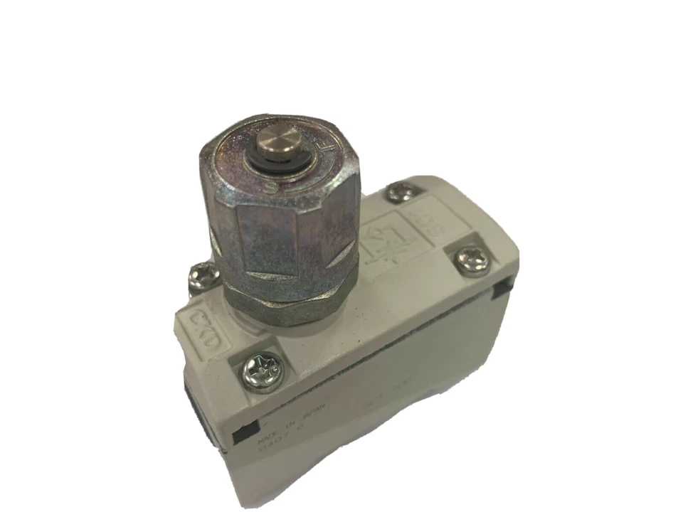 3 pieces CKD SC1-10G Pneumatic Cylinder Speed Controller 3/8" 2600 LPM 10 bar - Image 3 of 4