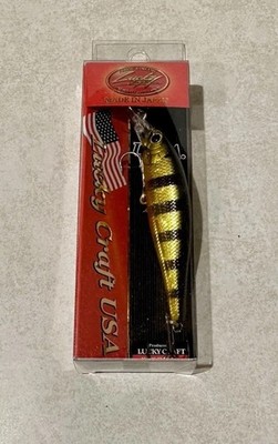 LUCKY CRAFT POINTER 65DD BASS PLUG BLACK & GOLD 3/16oz SUSPENDING NEW LURE JAPAN