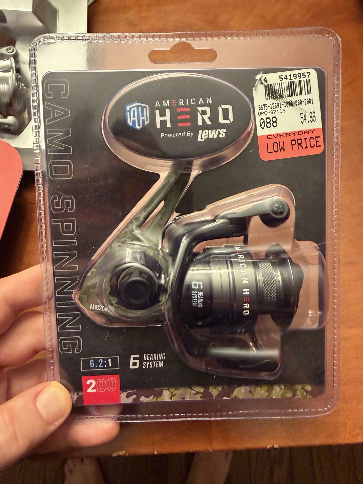 Lew's American Hero Camo 200 6.2:1  AHC200G2 6BB Spinning Fi