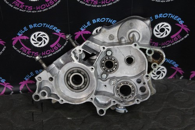#ad 2003 Honda CR85R OEM RIGHT ENGINE CRANKCASE CRANK CASE BLOCK 11100 GBF 830 DESC. $85.49