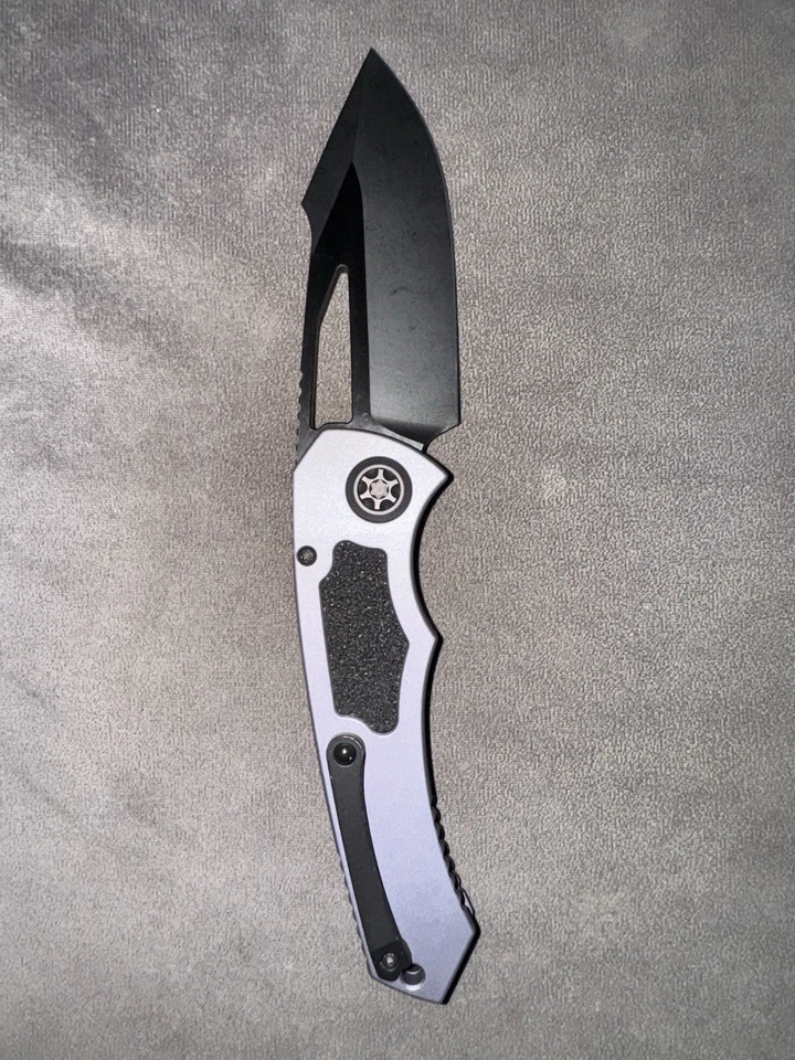 Heretic Pariah Punto de Caída Manual DLC Hoja Magnacut Gris Mango de Aluminio Foto 2 de 4