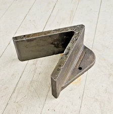 VINT. V, VEE SHAPED FIXTURE ANGLE PLATE, UNION Mfg. KNEE DIE SINKER DRILL PRESS