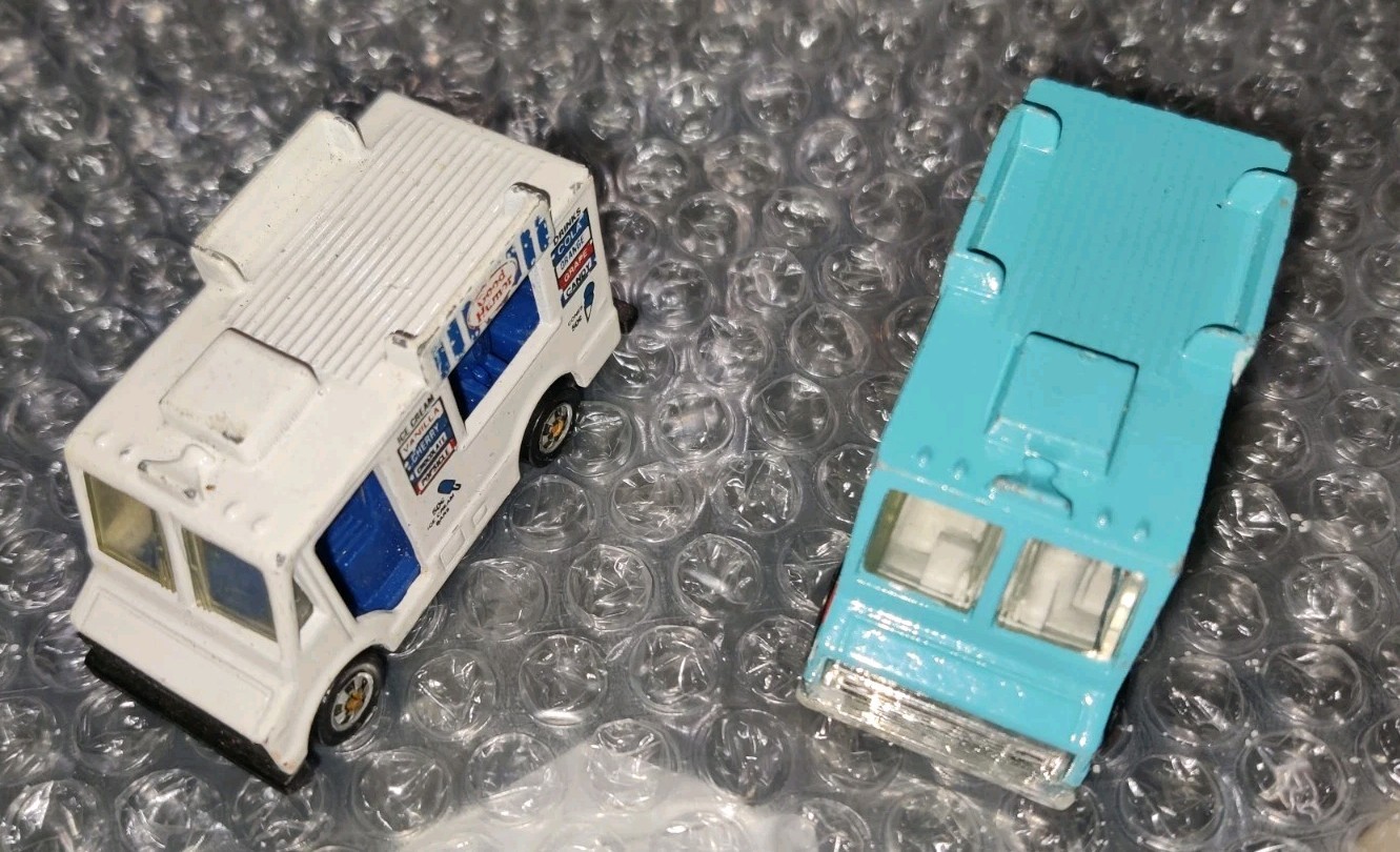 Job Lot Hot Wheels Food Truck - Good Humour Ice Cream & Pizza 1983