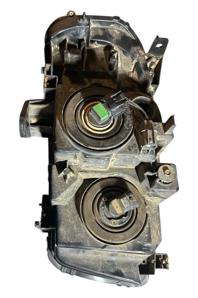 ¡Limpio! Faro halógeno del lado derecho del pasajero Honda Element 2007-2008 fabricante de equipos originales Foto 2 de 3