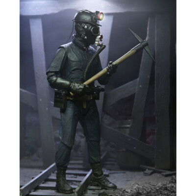 Neca – The Miner (My Bloody Valentine) – Ultimate – Figurine Meurtre à La Saint-Valentin