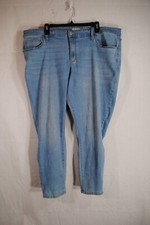Ava  Viv High Rise Straight Leg Light Wash Denim Jeans Size 22W Regular