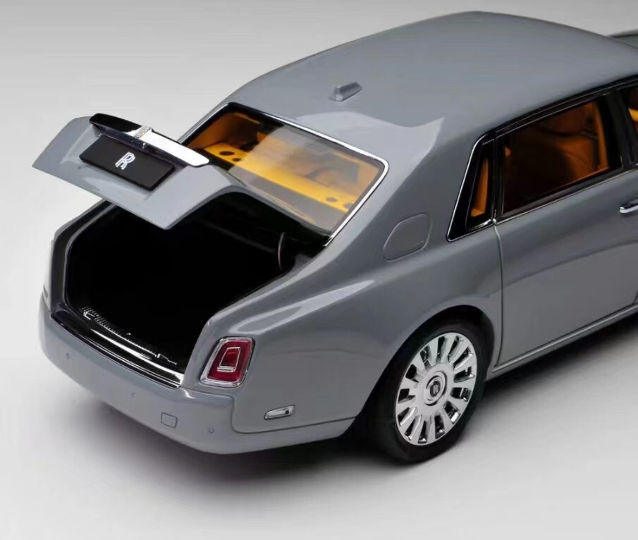 1/18 Rolls Royce Phantom 2023 all new limited Gary Diecast Fully