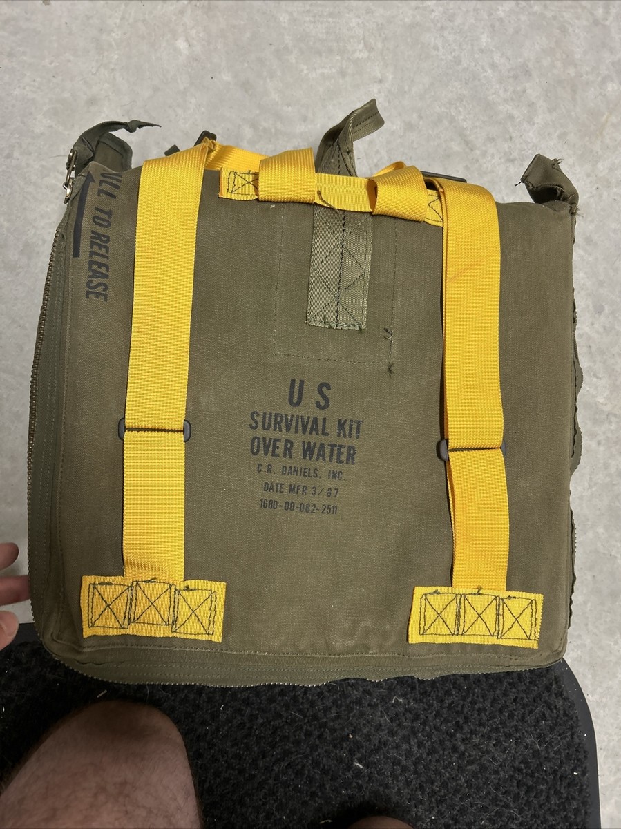 US.ARMY Air Force SURVIVAL KIT バッグ 80s 80s US Army Kit Duffle