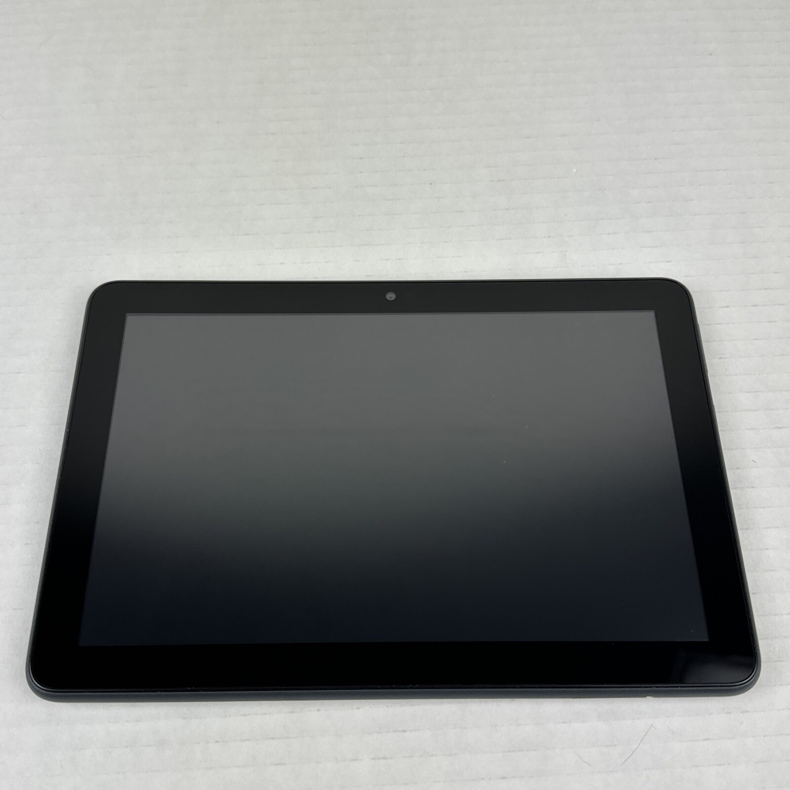 Amazon Fire HD 8 Plus 10th Generation 8” Tablet 2020 Model K72LL3 32GB