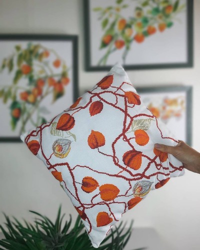 DIY Counted Cross Stitch Pillow Kit "Physalis" - Picture 3 of 9