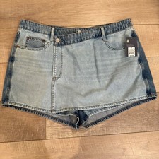 Universal Thread High-Rise Shorts With Button Closure Pockets Size 17