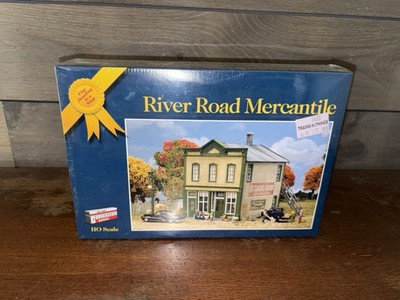 WALTHERS CORNERSTONE HO SCALE MODEL TRAIN RIVER ROAD MERCANTILE #933-3600 SEALED
