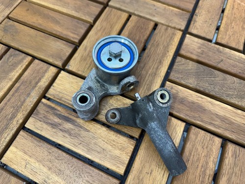 Ferrari Left BELT TIGHTENER + ARM # 202784 + 181253 Photo - $400