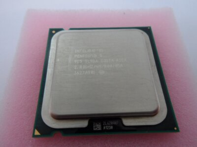 Intel Pentium D Dual-Core 2,80GHz 800MHz FSB Sockel 775 CPU (SL9DA) REF