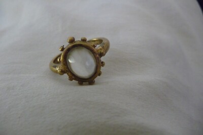 ALEXIS BITTER GOLD TONE w  OFF WHITE SEMI TRANSPARENT STONE   RING Sz 8 #1916A