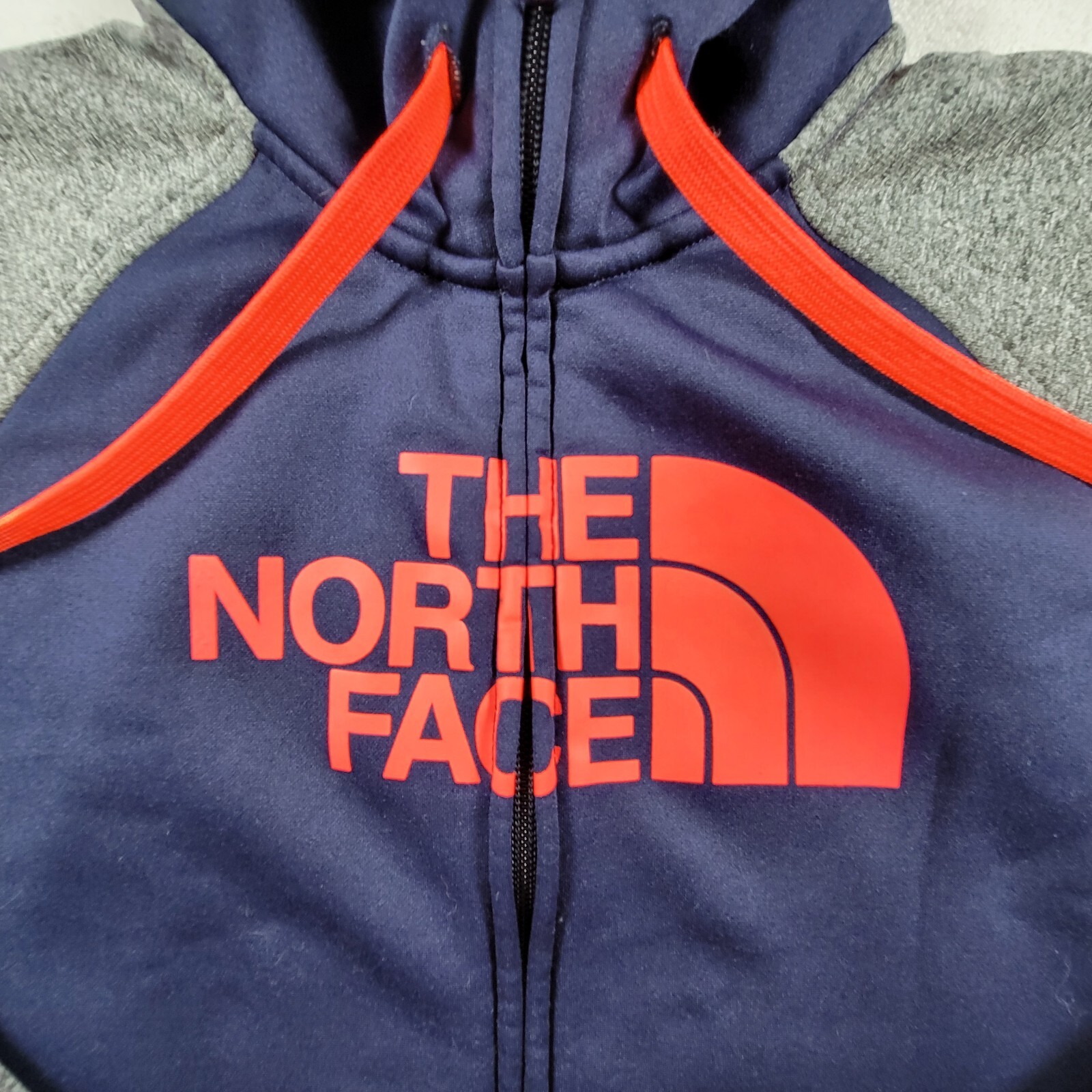 Women’s The North Face Zip Up Hoodie Sweater Jacket Preowned EUC Small