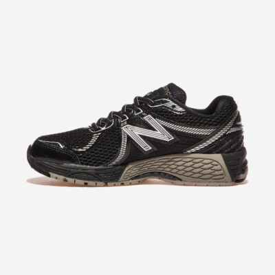 New Balance 860 - Black / ML860XC / Running Shoes Sneakers