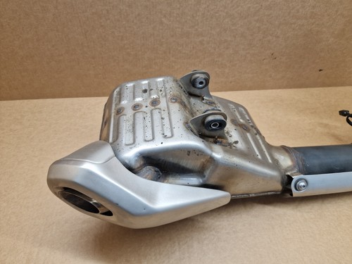 Triumph Trident 660 Complete exhaust system Genuine OE VGC 2021 - 2023 - Picture 3 of 21