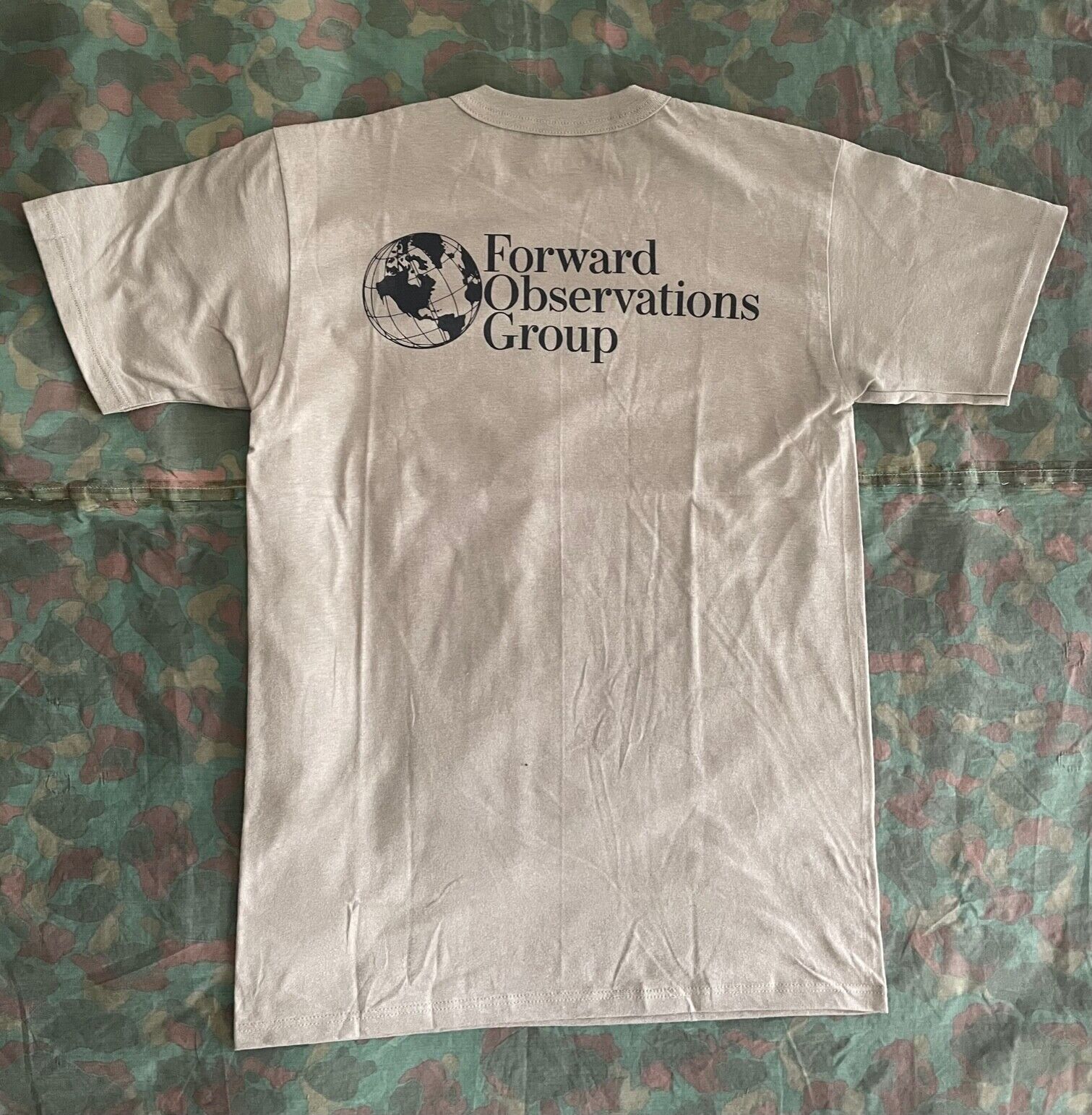 実物Forward Observations Group TシャツUS 自己生成 Mサイズ 実物Forward Observations Group TシャツUS 自己生成 Mサイズ
