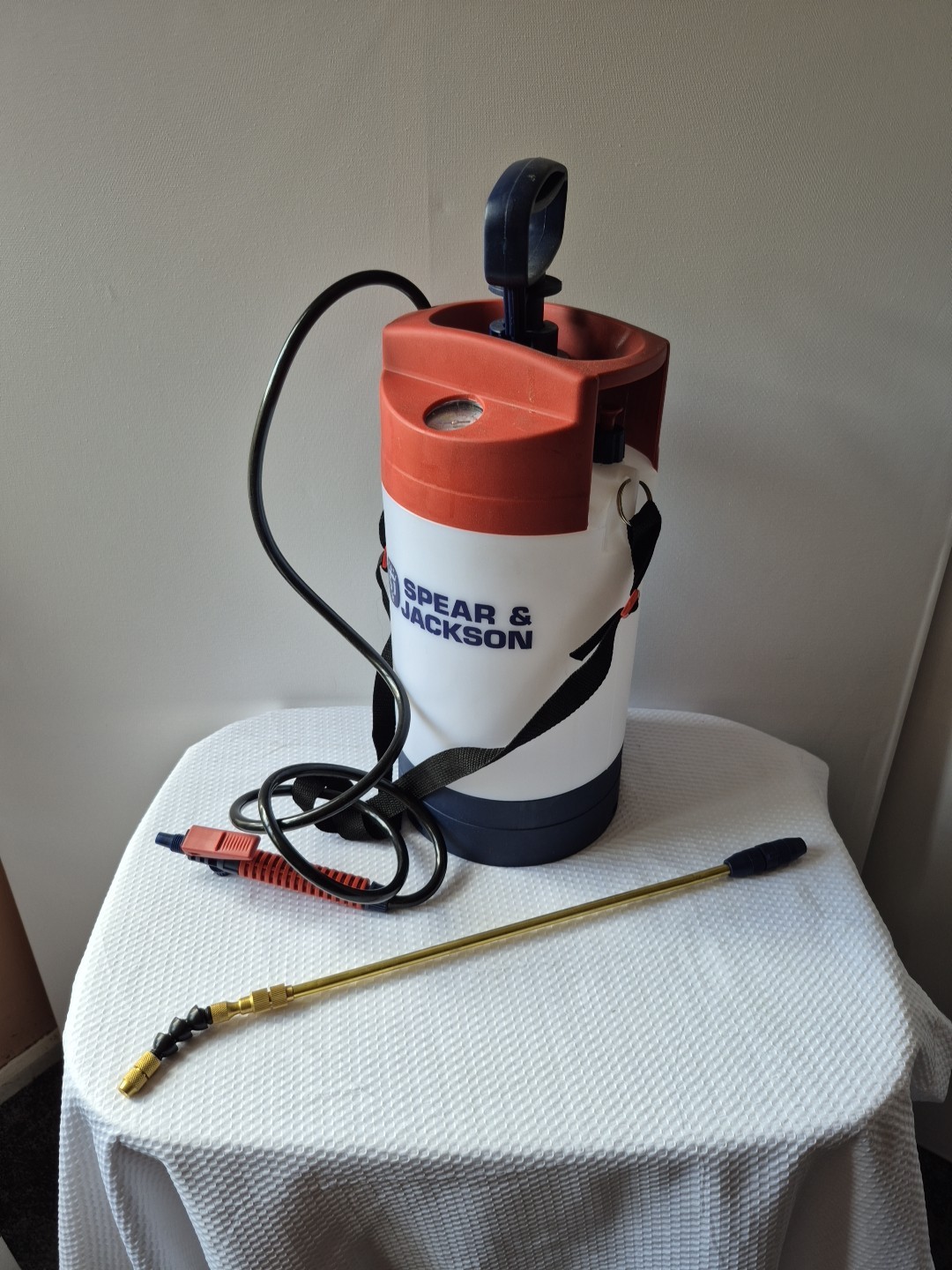 Spear & Jackson 5l Pump Action Pressure Sprayer. Stain, Chemicals Built In Guage
