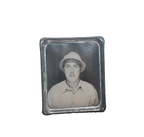 Vintage Dour Faced Man with Cool Hat PHOTOMATIC PHOTOBOOTH snapshot photo - Afbeelding 1 van 2