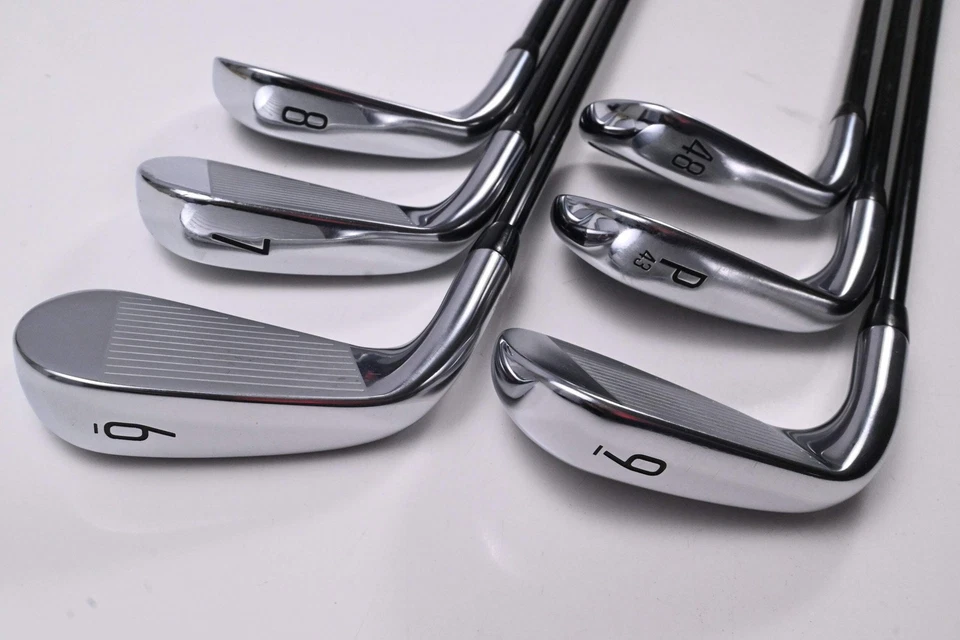 Titleist T300 2021 Irons / 6-PW+48° / Senior Flex Tensei AV Red AM(2) Shafts - Image 4 of 4