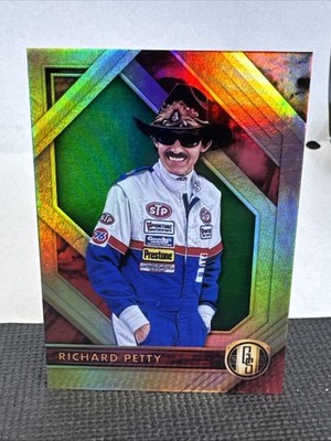 2021 Panini Chronicles - Gold Standard Richard Petty #7 Green