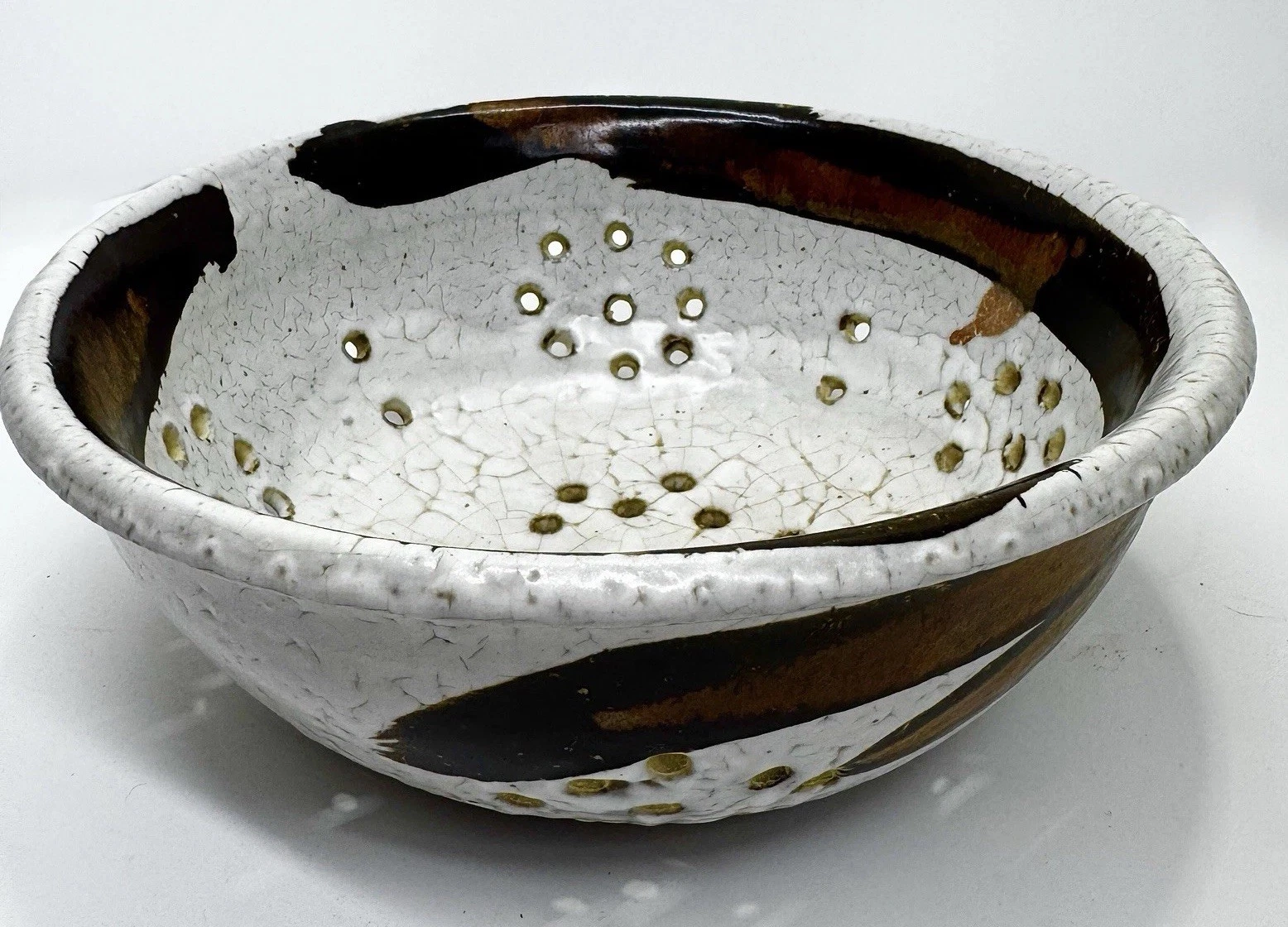 VTG HandMade Ceramic Berry Bowl/ Colander Strainer Art Studio Pottery 8” ~Signed