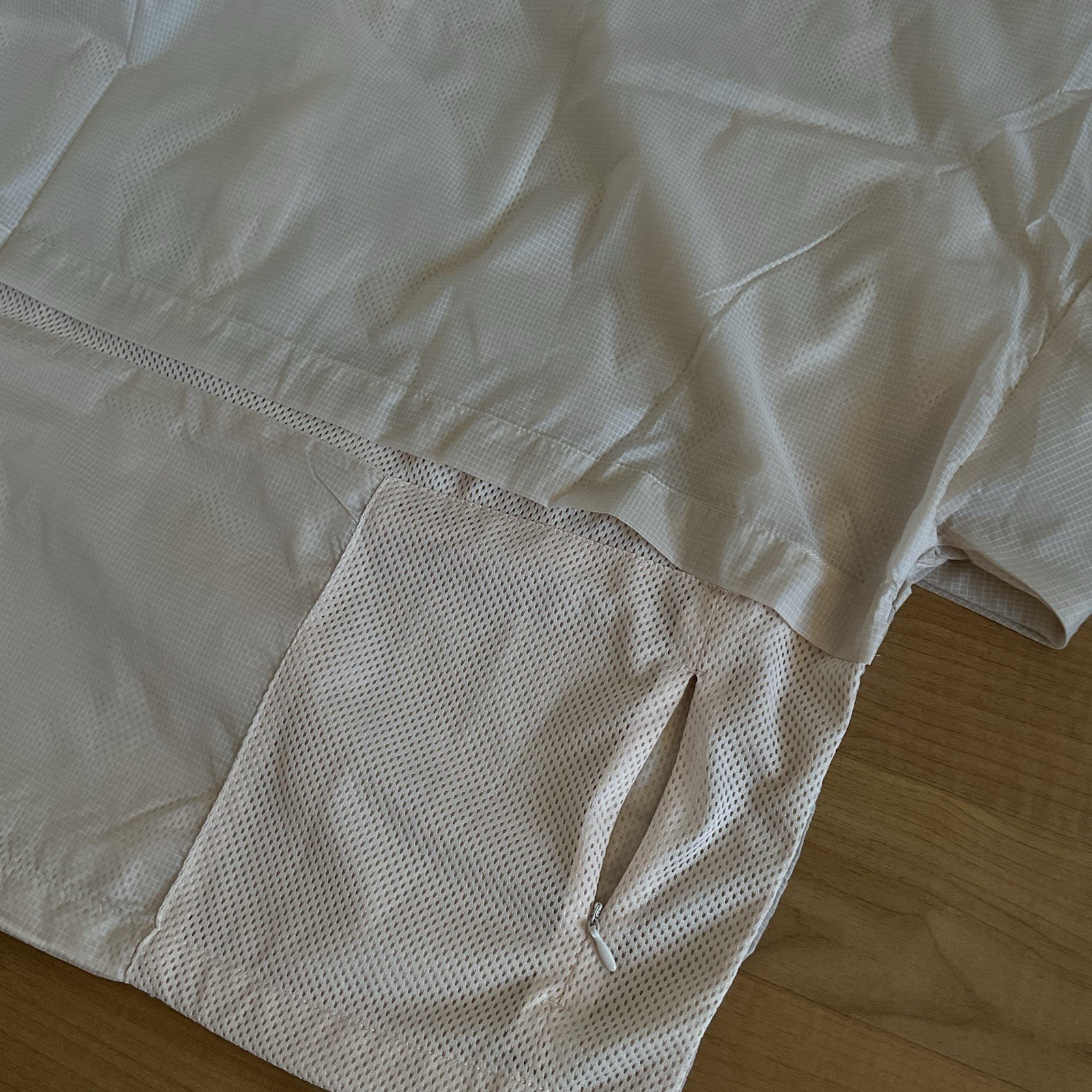 Fabletics Lightweight Half-Zip Windbreaker / Pull… - image 7