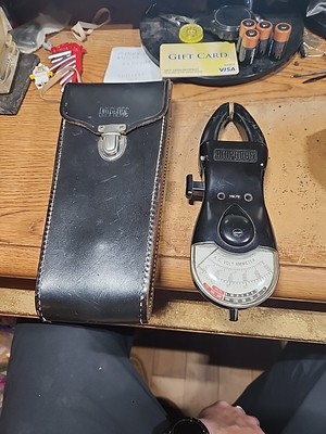 Vintage Amprobe AC Voltage-Amperage Clamp Meter w Leather Case Model 300