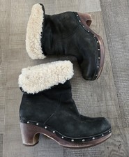 UGG Women's Lynnea Black Suede Shearling Lined Clog Boots Black Size 8 Pull On