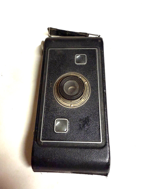 CAMERA VINTAGE JIFFY KODAK SIX-16