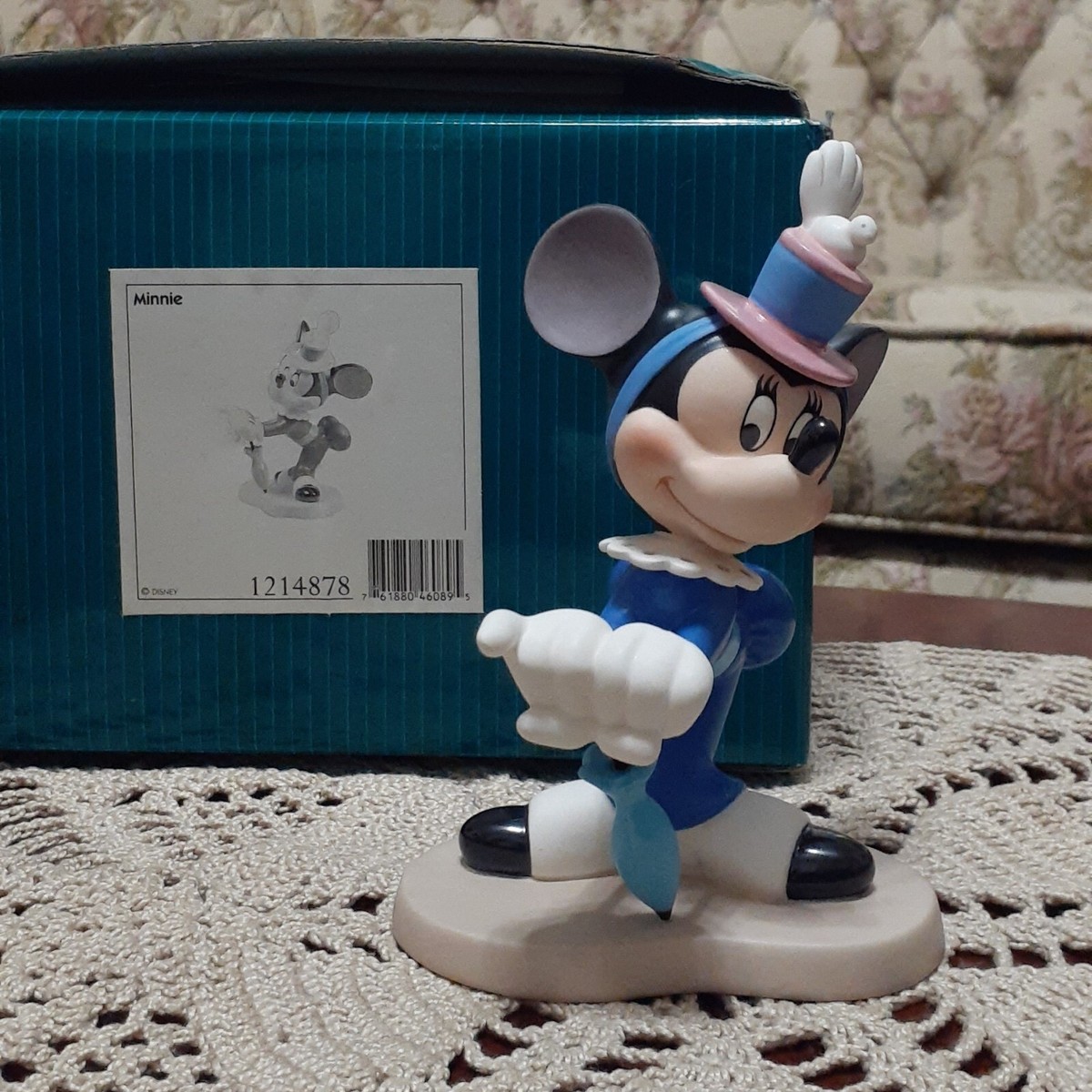 Disney~WDCC~NIFTY NINETIES~MINNIE MOUSE~A LOVELY LADY~46089