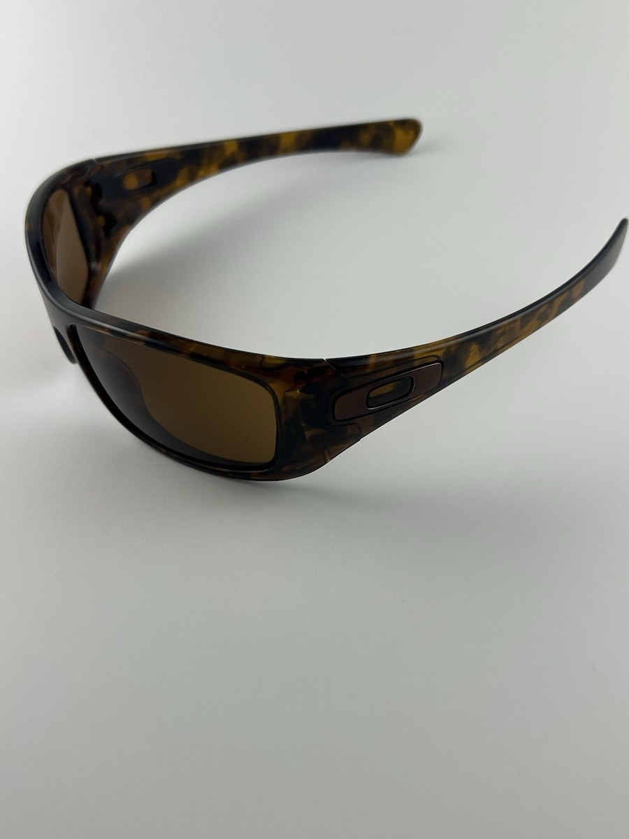 Oakley Hijinx Sunglasses 03-591 Brown Tortoise Dark Bronze I90 for