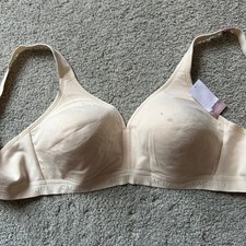 Cacique Lightly Lined Wireless Bra 44C Beige NWT 