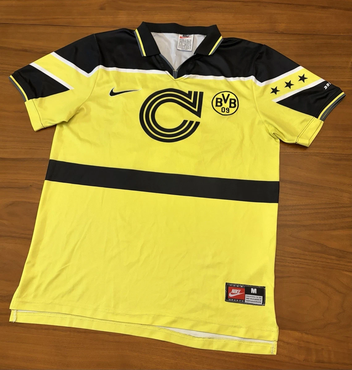 Borussia Dortmund ドルトムント Nike シャツ Lサイズ Preços baixos em Nike borussia Dortmund Clube Internacional de
