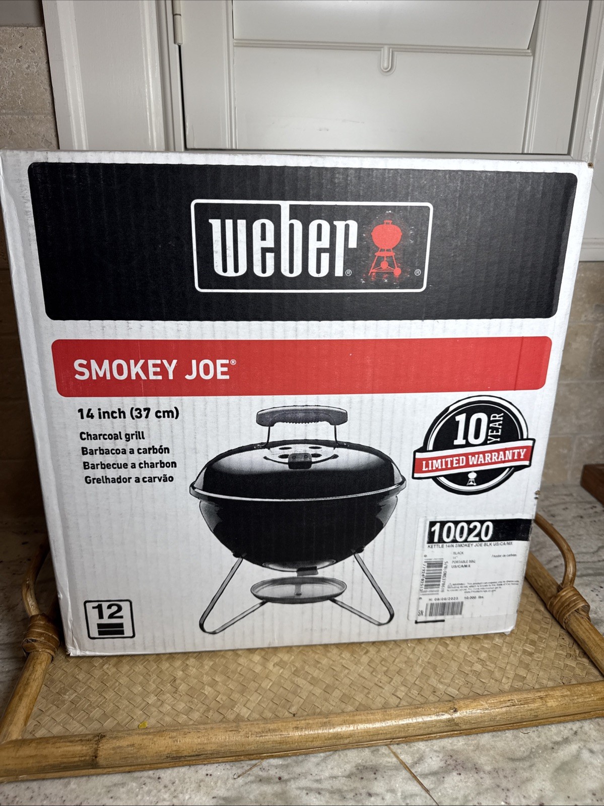 Weber Smokey Joe Portable Charcoal Grill in Black 14 Inch New