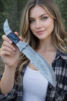 Handmade Damascus Steel Fix Blade Knife Outdoor Hunting Bowie With Sheath