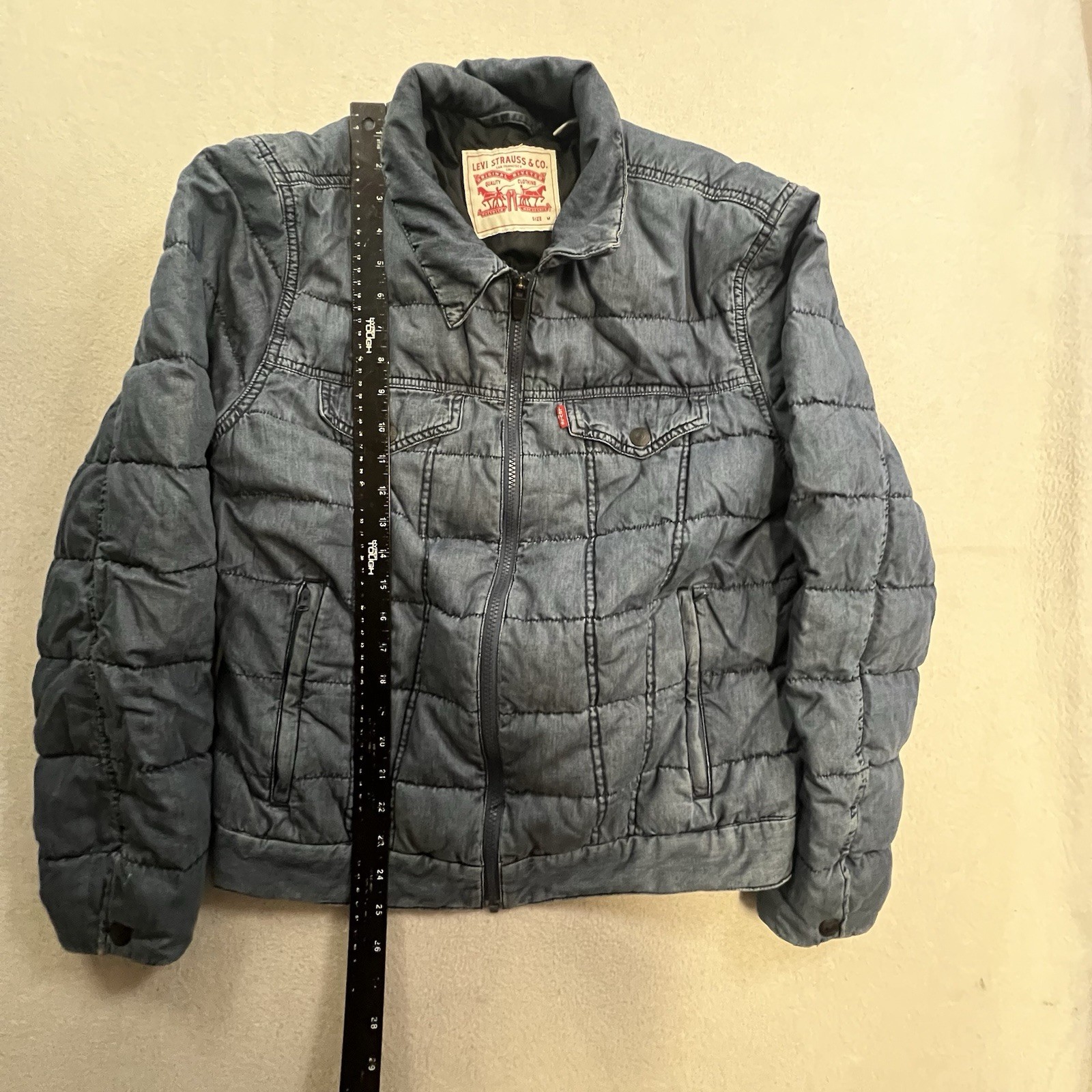 Levi's Performance Lightweight Packable Down Jack… - image 6