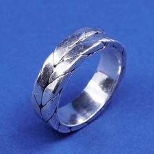 sz 9.25, vtg Sterling silver handmade ring, 925 cable band, stamped 925 mexico