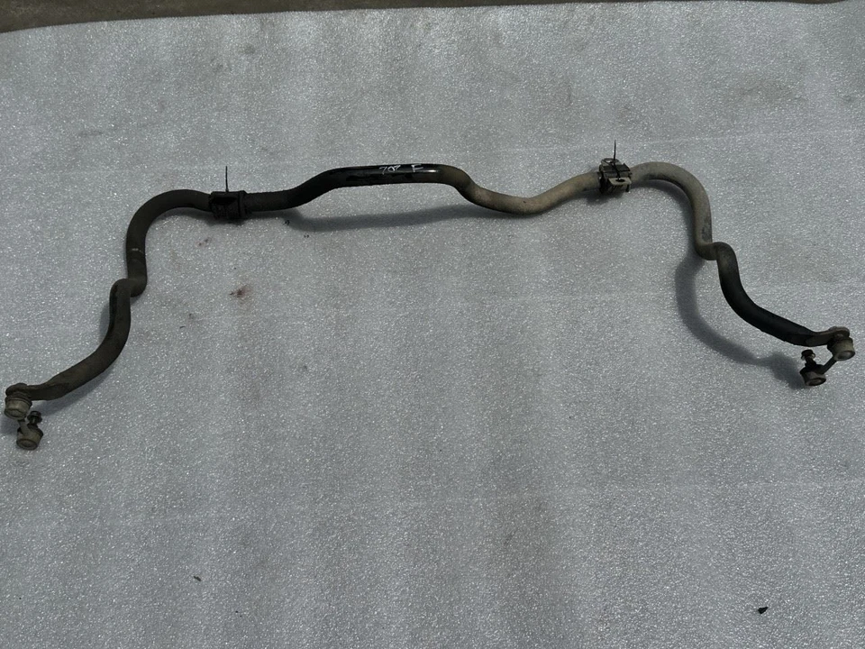 1992 TOYOTA CELICA GT-S FRONT STABILIZER SWAY BAR 2WD - Image 2 of 4