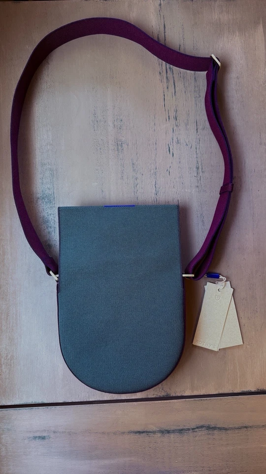 Bolso Rothy’s RARO DESCATALOGADO! | Bolso Rothy’s The Saddle | Color: Abeto Profundo NUEVO Foto 3 de 4