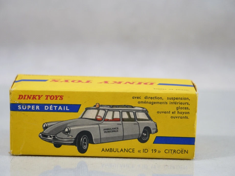 Dinky Toys F N º 556 Citroën ID19 Ambulancia Municipal en Caja 1/43 - Imagen 2 de 4