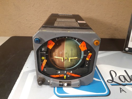 Attitude Director Indicator AD350B 4004255-901 As Is-For Parts Only - 第 2/6 張圖片