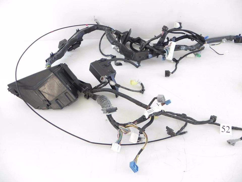 Arnés de cables de cableado del motor principal Lexus IS250 2013 82111-53706A-1 OEM +++ #52 A Foto 2 de 4