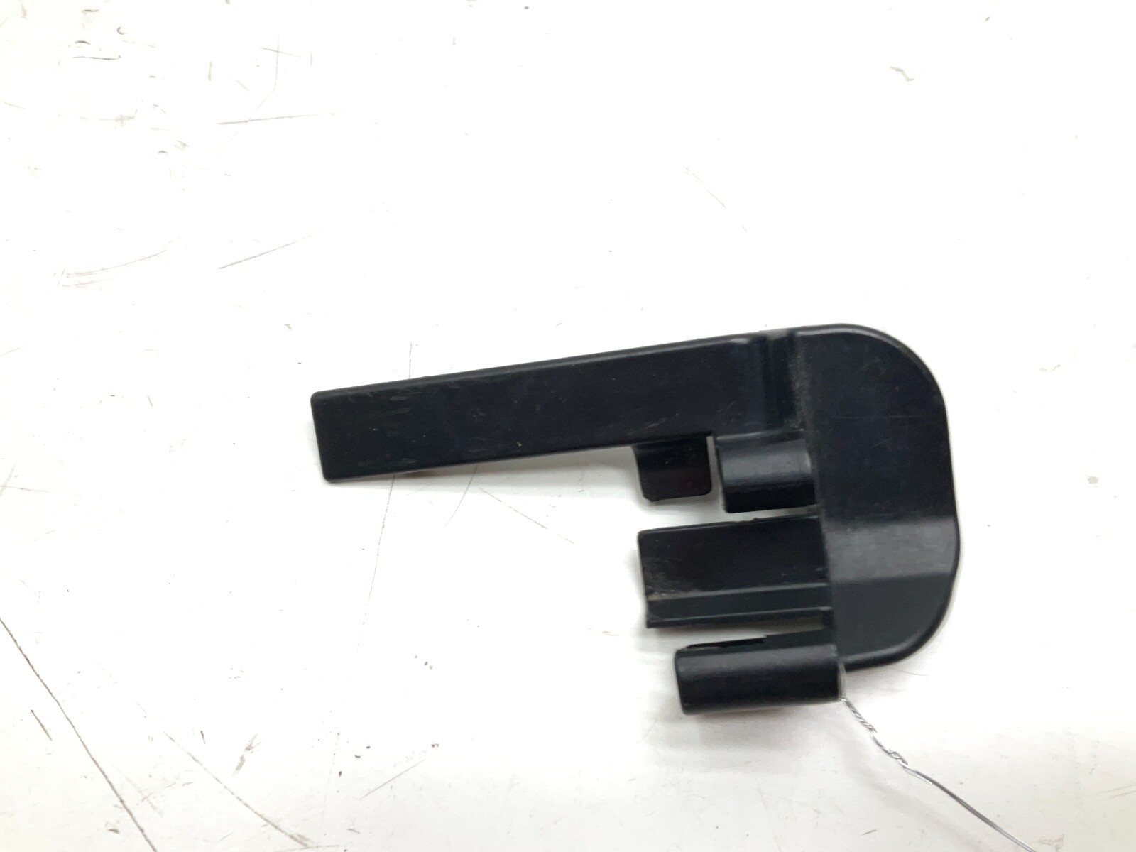 BMW 535 FRONT LEFT DRIVER SEAT RAIL COVER TRIM 52107007699 OEM | eBay