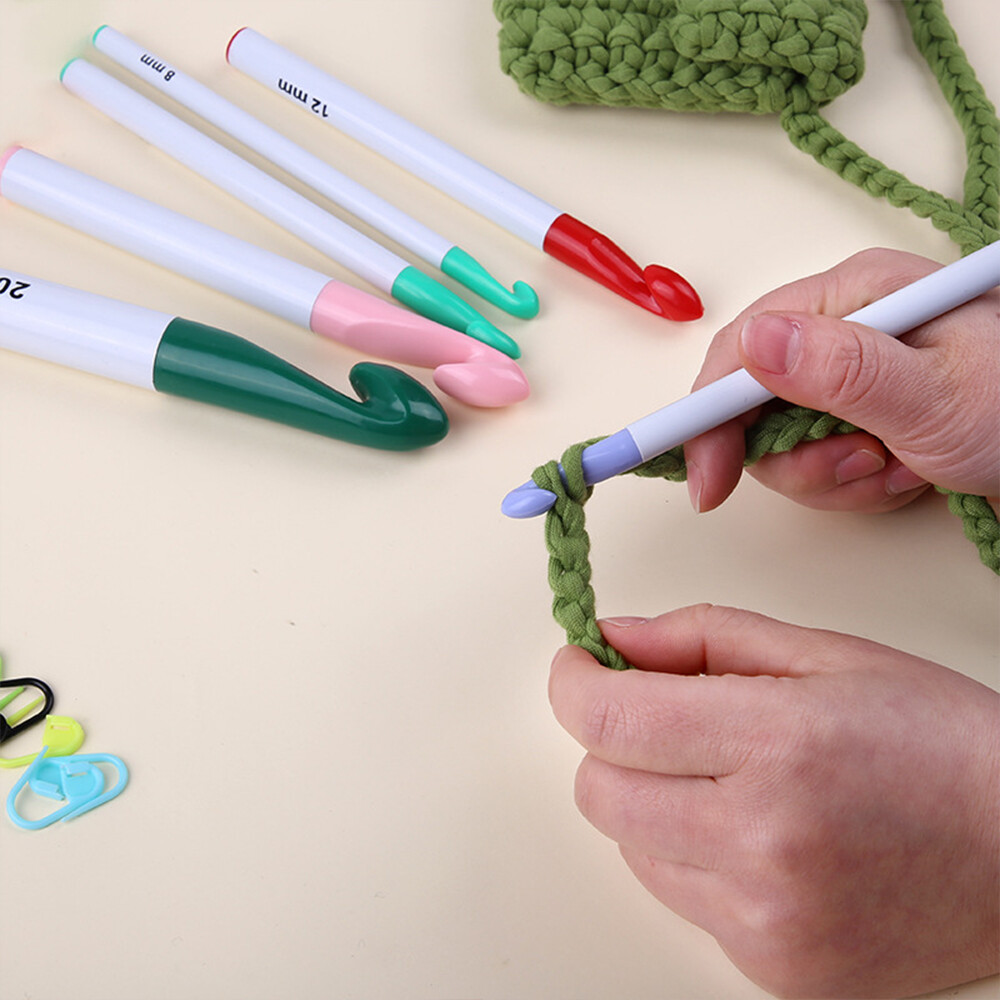 7Pcs Aiguilles À Crochet, Grand Aiguilles À Crochet En Plastique 7mm 20mm Kit De Pour Adultes Et Enfants Couture Fil Laine Outils D Artisanat Tissage