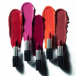 lakme absolute matte revolution lipstick