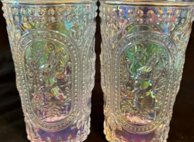 (2) Tabla Home Iridescent Clear Victorian Bunny Embossed Hobnail Tumblers New!